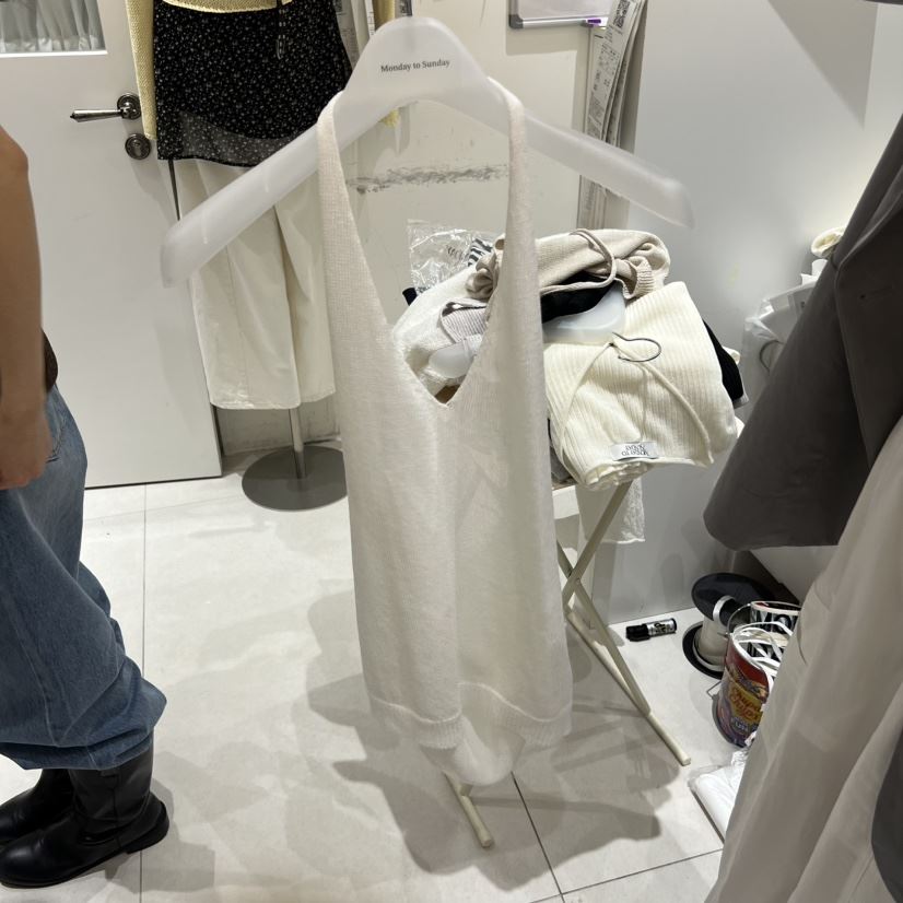 MONDAY TO SUNDAY東大門實拍女士新品時尚職業吊帶背心MONDAY TO SUNDAY吊帶/背心