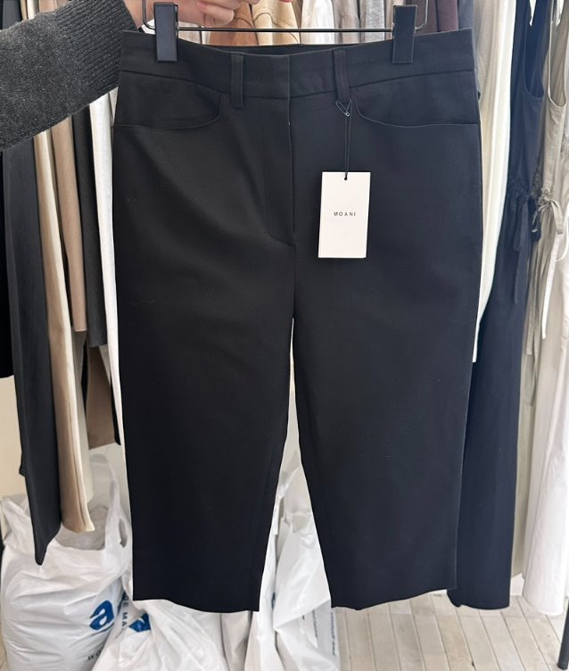 MOANI東大門代購女裝新款時尚職業真品26春夏熱賣人氣短褲MOANI短褲