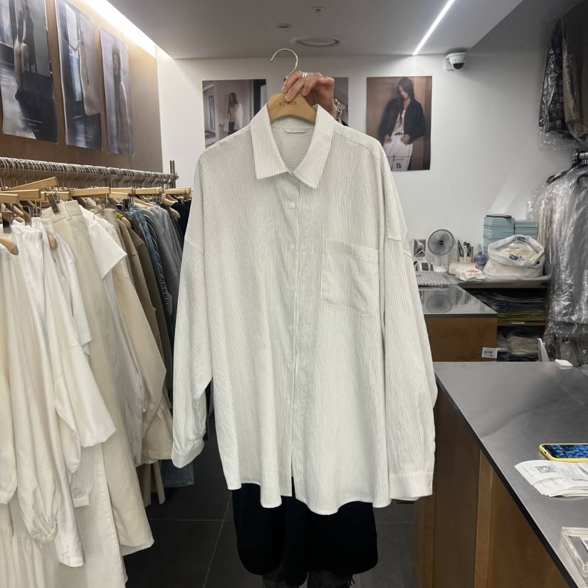 BROCCOLISALAD韓國直郵女士新款推薦人氣熱賣襯衫蕾絲衫寬松BROCCOLISALAD襯衫/蕾絲衫