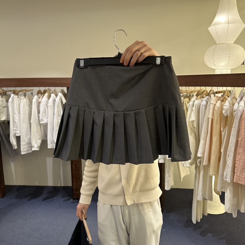 FURE東大門實拍女裝新品職業時尚真品推薦人氣休閑短裙褶皺FURE短裙