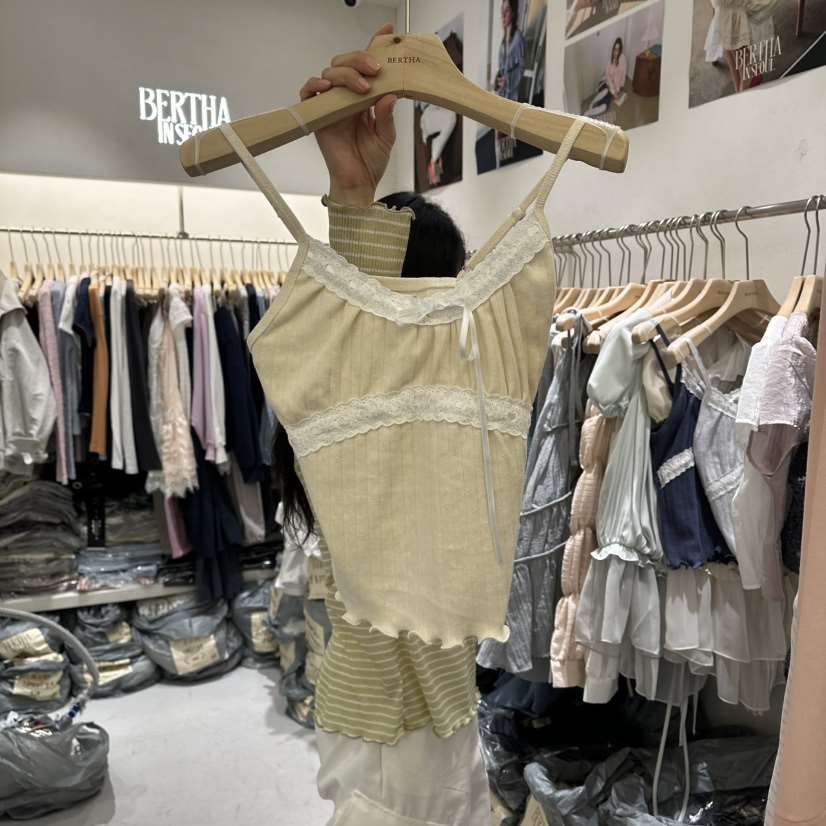 BERTHA東大門代購女裝新款時尚真品吊帶背心蕾絲羅紋鏤空BERTHA吊帶/背心
