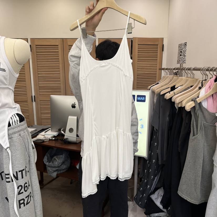 NUT東大門實拍女裝新品休閑26春夏真品職業時尚推薦連衣裙NUT連衣裙