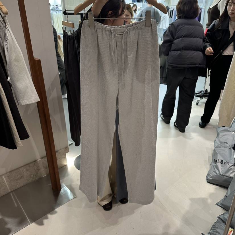 ANDMORE BUTTON東大門直郵女裝新款時尚人氣真品職業休閑褲ANDMORE BUTTON休閑褲