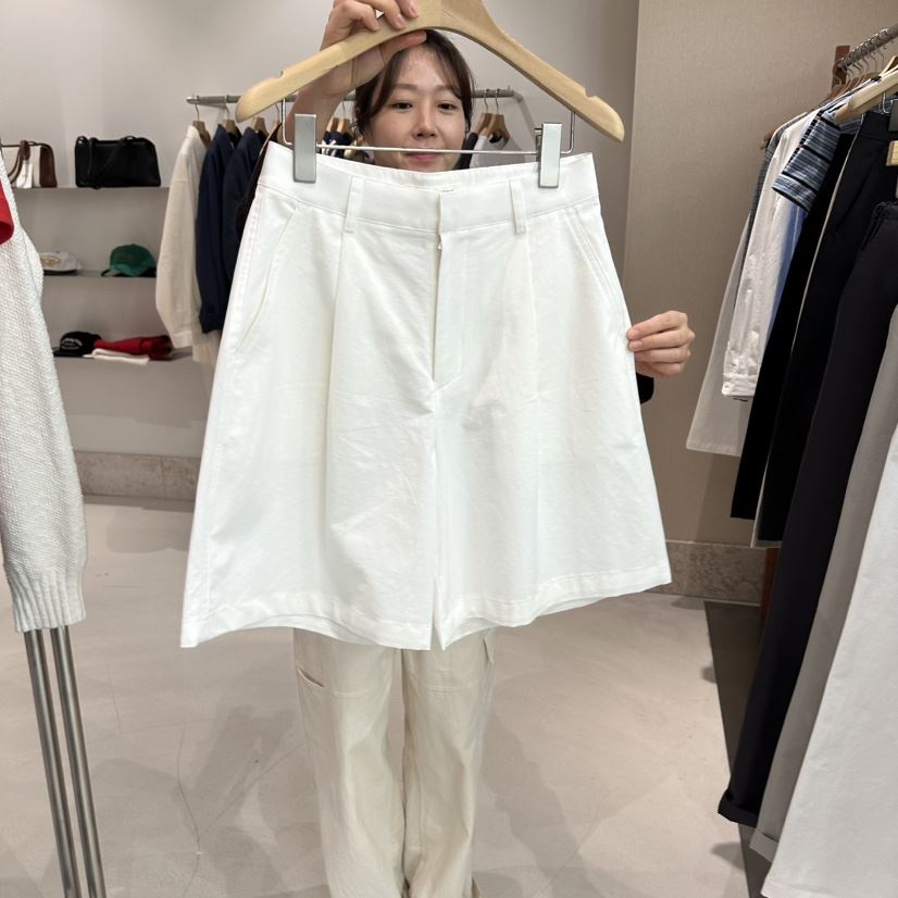 ANDMORE BUTTON東大門直郵女士新款26春夏休閑職業短褲棉質ANDMORE BUTTON短褲