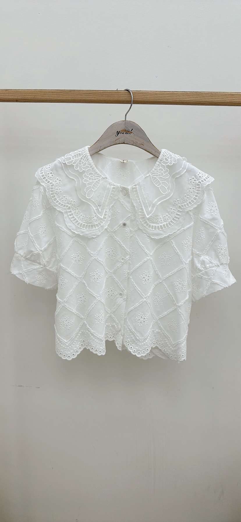 YARD韓國東大門代購女裝新品推薦職業襯衫蕾絲衫刺繡棉質YARD襯衫/蕾絲衫