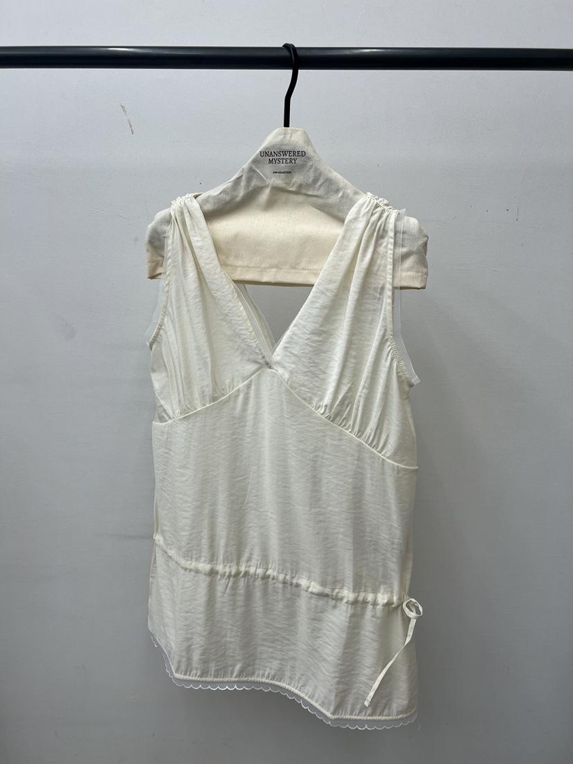 UNANSWERED-MYSTERY/FIFO韓國代購女裝新品人氣吊帶背心UNANSWERED-MYSTERY/FIFO吊帶/背心