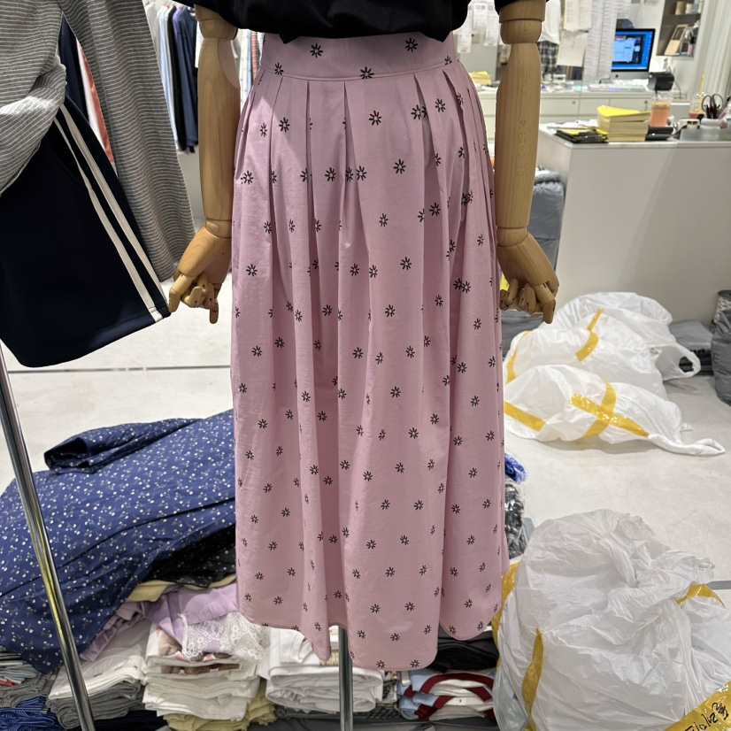 COMBO韓國代購女裝新品熱賣休閑時尚職業人氣26春夏推薦長裙COM_BO長裙