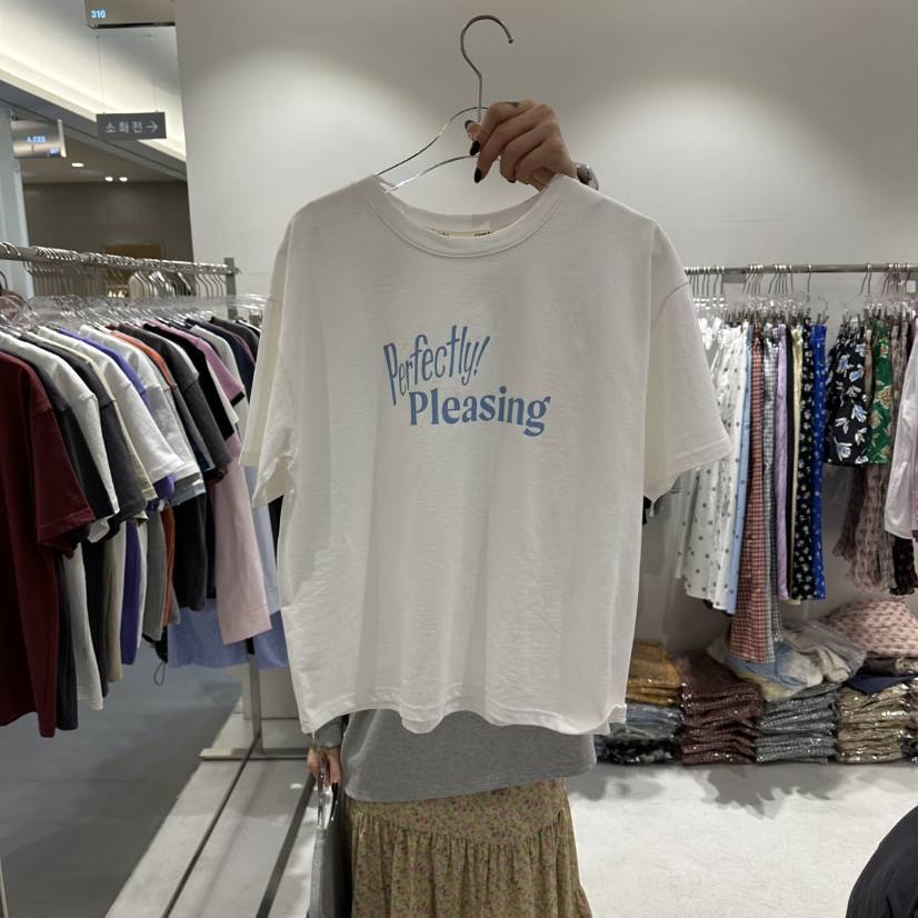 COMBO韓國代購女裝新品時尚職業人氣熱賣26春夏推薦休閑T恤COM_BOT恤