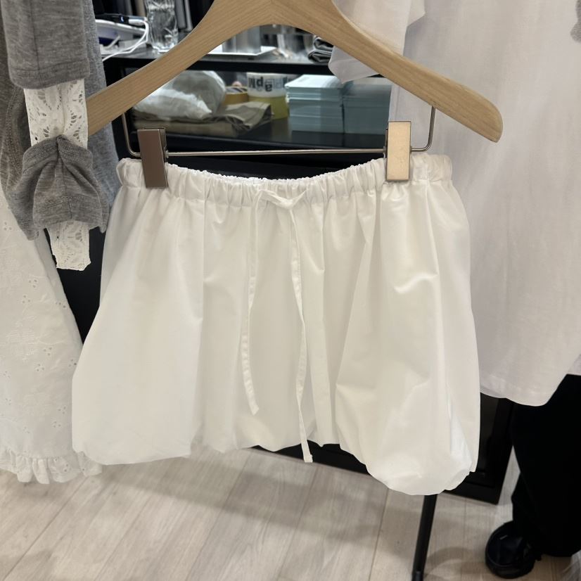 NOTTINGHAM/AVECNOUS/MODEST東大門直郵女裝新品26春夏短裙NOTTINGHAM/AVECNOUS/MODEST短裙