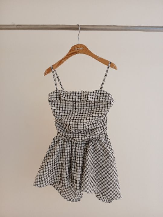 FEMME韓國代購女裝新品休閑時尚推薦26春夏吊帶背心格紋褶皺FEMME吊帶/背心