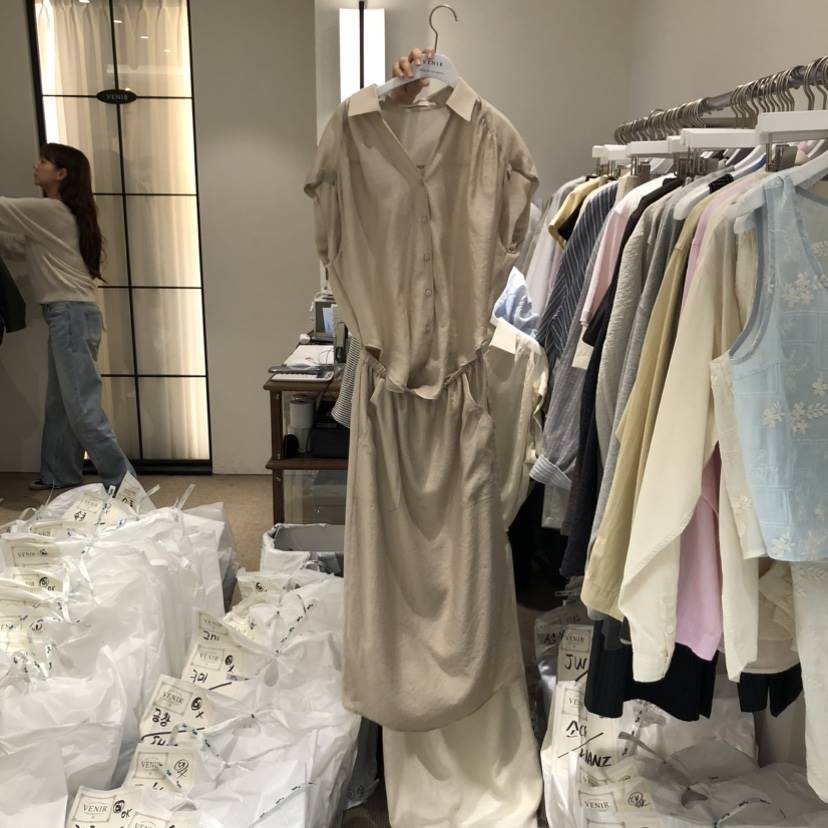 VENIR-a韓國直郵女裝新款時尚真品休閑26春夏人氣連衣裙VENIR-a連衣裙