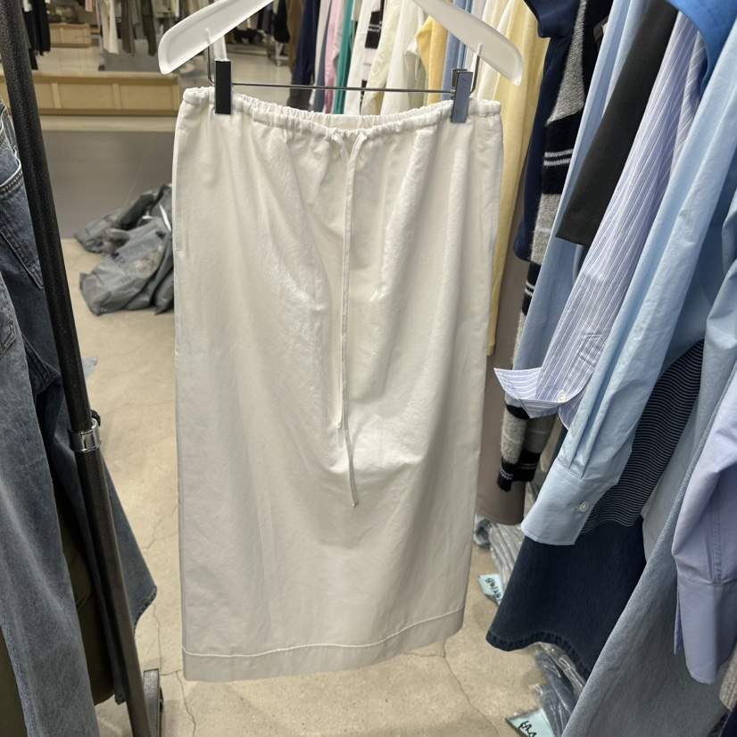 HELVETICA東大門實拍女裝新品職業休閑時尚推薦真品26春夏長裙HELVETICA長裙