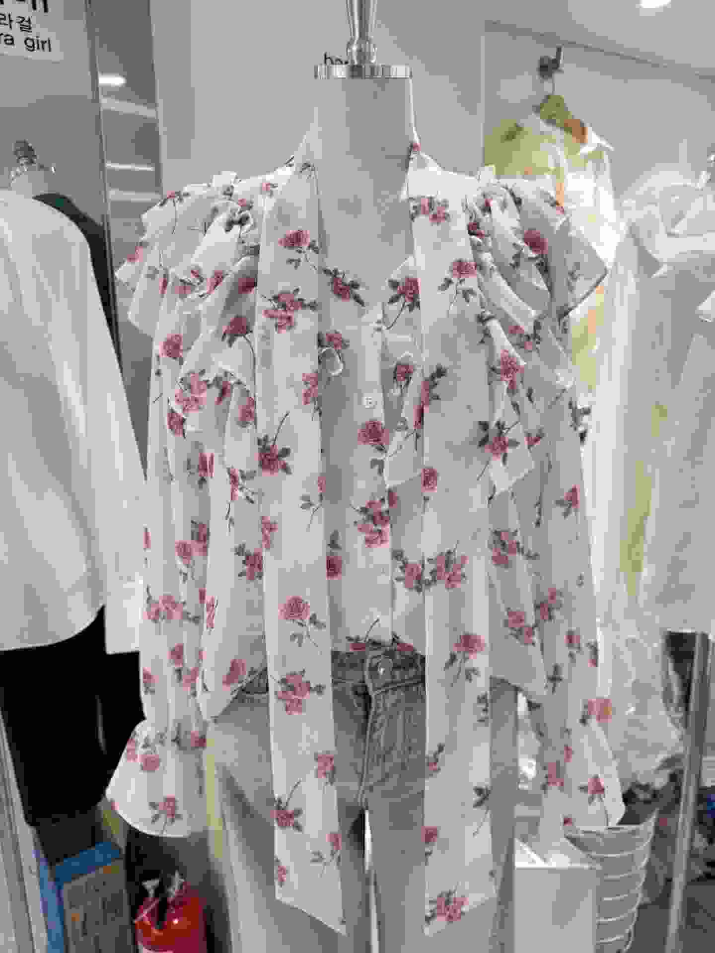 BARBARA GIRL韓國東大門直郵女裝新款26春夏襯衫蕾絲衫荷葉邊雙層BARBARA GIRL襯衫/蕾絲衫