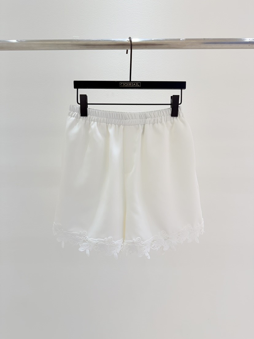 CORAL韓國直郵實拍女裝新品人氣推薦熱賣休閑26春夏短褲蕾絲CORAL短褲