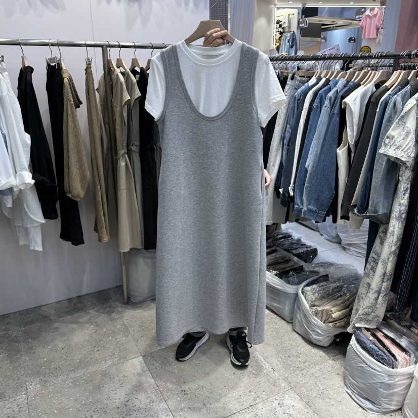 BLOOM韓國直郵女裝新款休閑人氣推薦時尚職業套裝兩件套套裝BLOOM-Q套裝