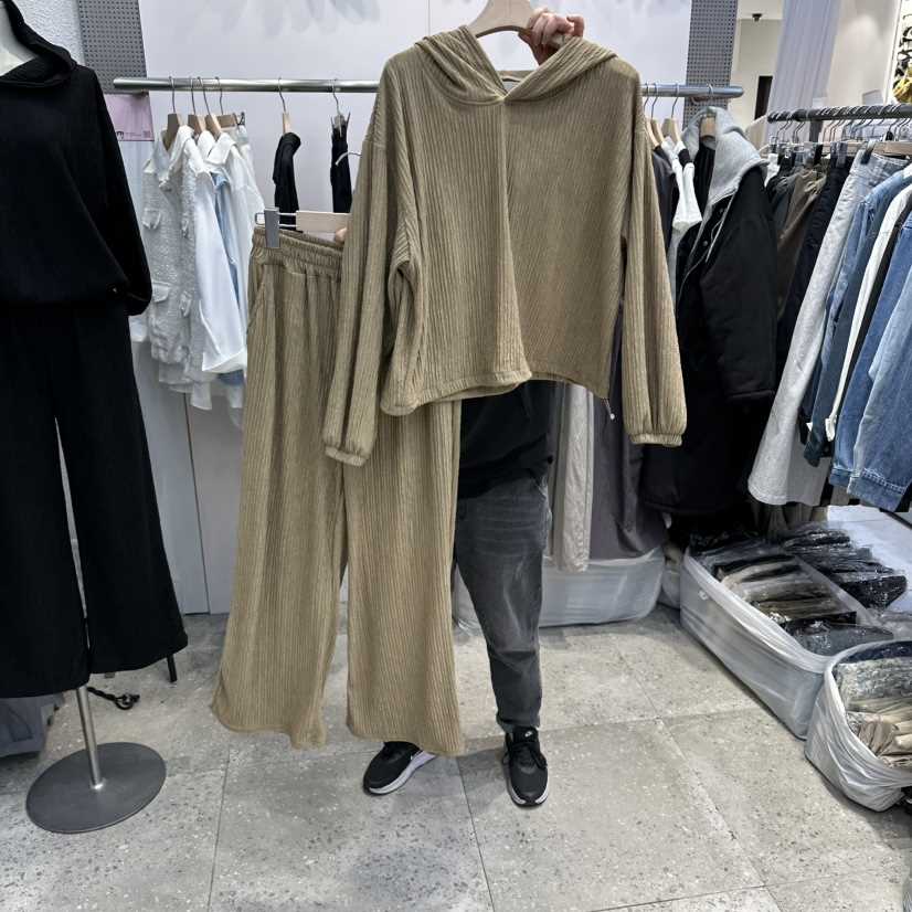 BLOOM韓國代購女士新品26春夏熱賣套裝兩件套連帽衫套裝褶皺BLOOM-Q套裝