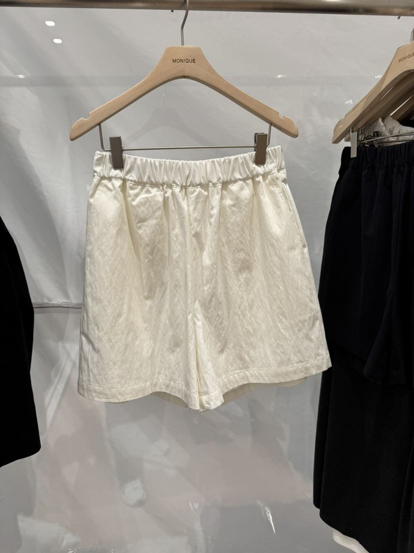 MONIQUE韓國直郵女裝新款推薦時尚熱賣人氣真品26春夏短褲條紋MONIQUE短褲