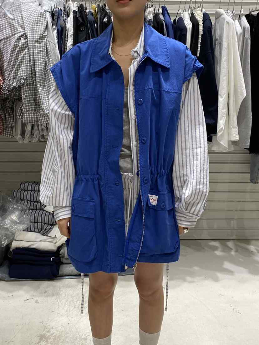 BRICKLANE韓國東大門直郵女裝新品人氣推薦熱賣馬甲不含內搭BRICKLANE馬甲