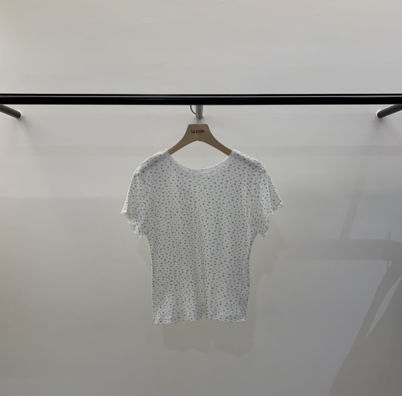 LA CREME韓國代購女裝新款熱賣休閑職業時尚推薦T恤蕾絲LA CREMET恤