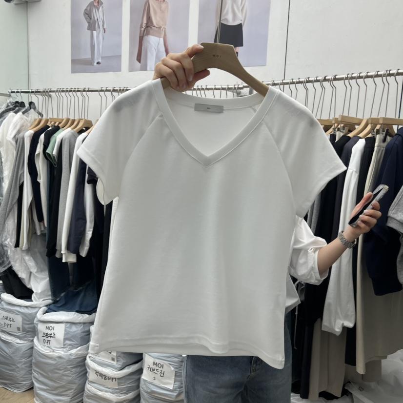 MOI-A韓國直郵女裝新品推薦人氣休閑職業26春夏T恤插肩袖V領MOI-AT恤