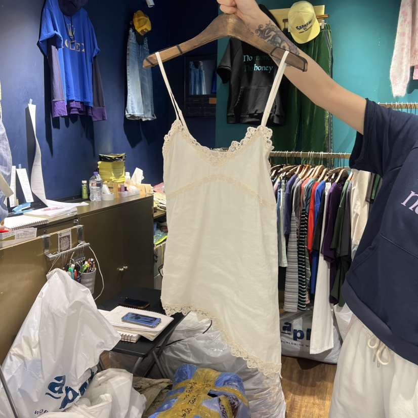 MERCI LINDA韓國直郵女士新品休閑時尚推薦吊帶背心蕾絲MERCI LINDA吊帶/背心