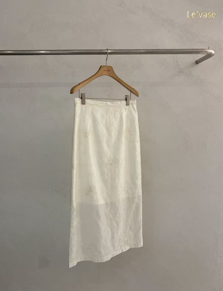 LE VASE韓國直郵女裝新品時尚人氣真品推薦休閑職業長裙LE VASE長裙
