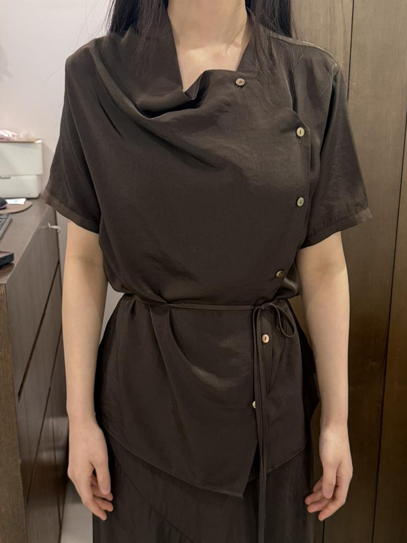 LEGACY韓國東大門代購女裝新品職業時尚襯衫蕾絲衫含腰繩LEGACY襯衫/蕾絲衫