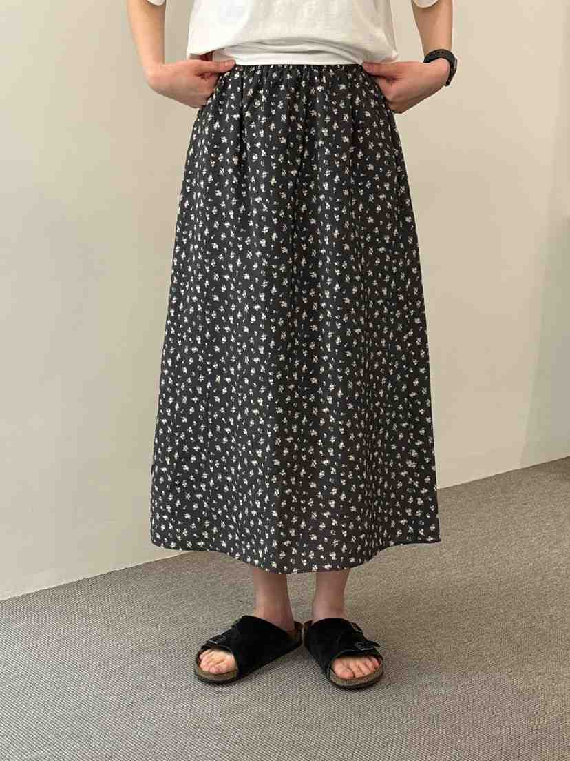 MONE-A韓國直郵女裝新品時尚熱賣人氣職業休閑推薦26春夏長裙MONE-A長裙