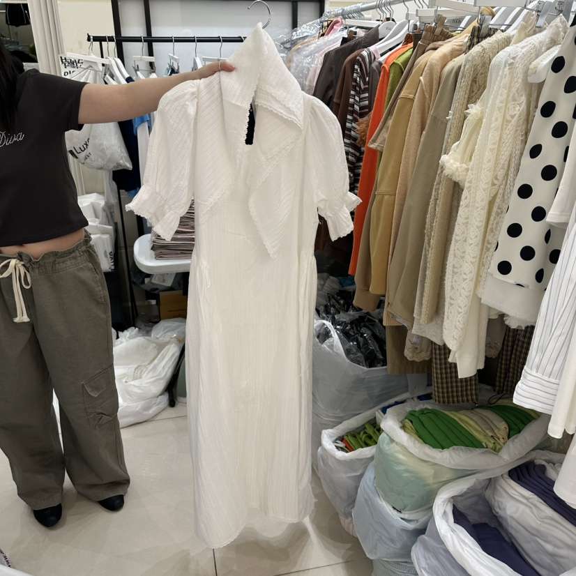 EGG IS韓國東大門直郵女裝新款人氣26春夏連衣裙含圍巾套裝EGG IS連衣裙