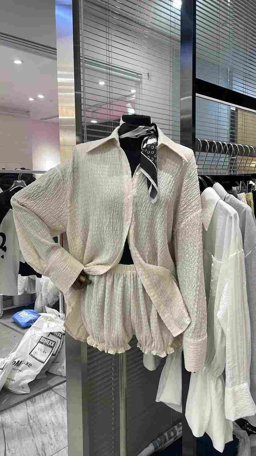 KIRKE韓國代購女士新品職業26春夏時尚熱賣襯衫蕾絲衫闊腿褲KIRKE襯衫/蕾絲衫