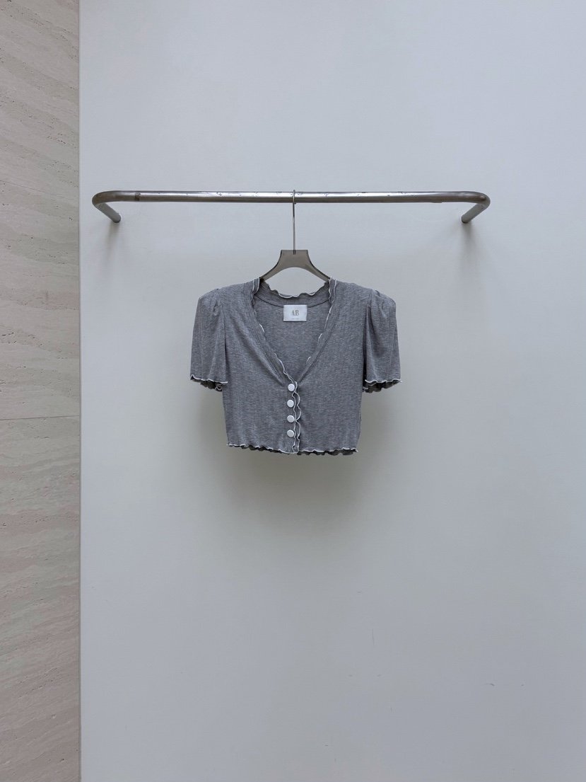 AB東大門代購女士新品熱賣時尚職業真品T恤不含內搭羊毛衫ABT恤