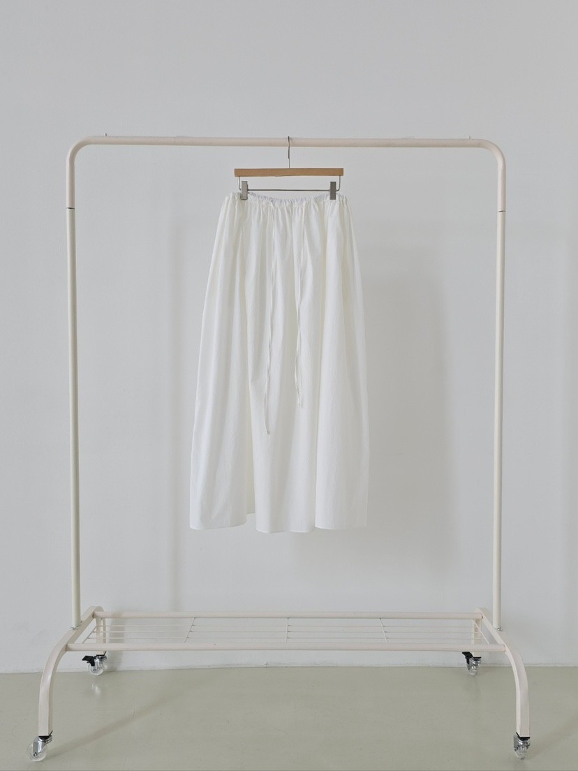 J SHOP韓國東大門代購女裝新品職業休閑時尚推薦長裙褶皺J_SHOP長裙