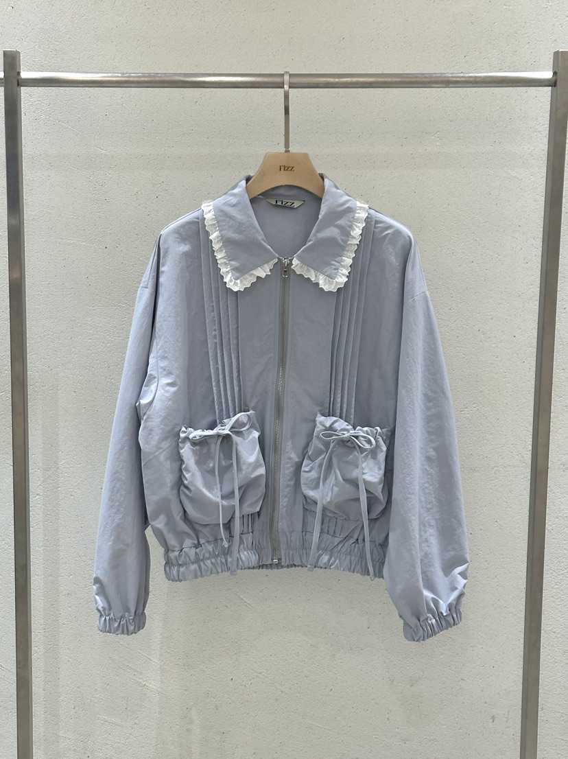 FIZZ韓國直郵實拍女裝新款推薦人氣職業熱賣夾克口袋褶裥FIZZ夾克