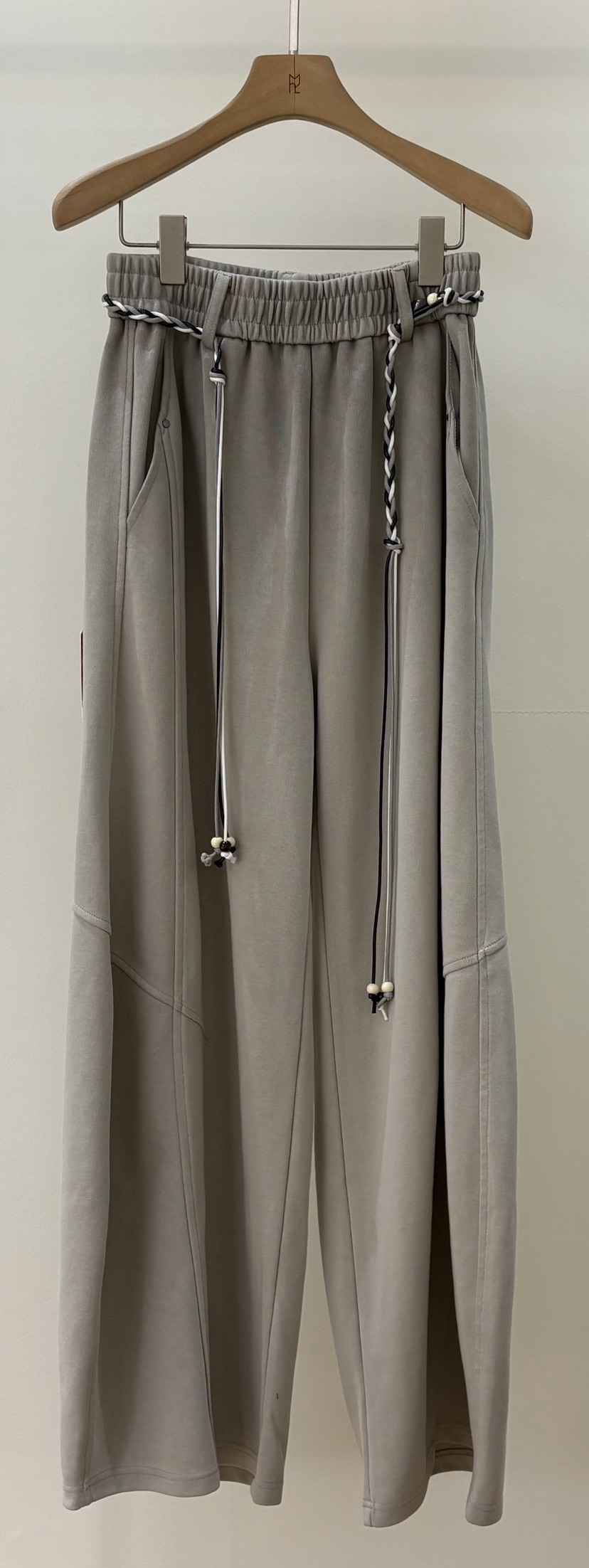 MUSHROOM-A韓國直郵實拍女裝新款職業26春夏熱賣休閑褲流蘇MUSHROOM休閑褲