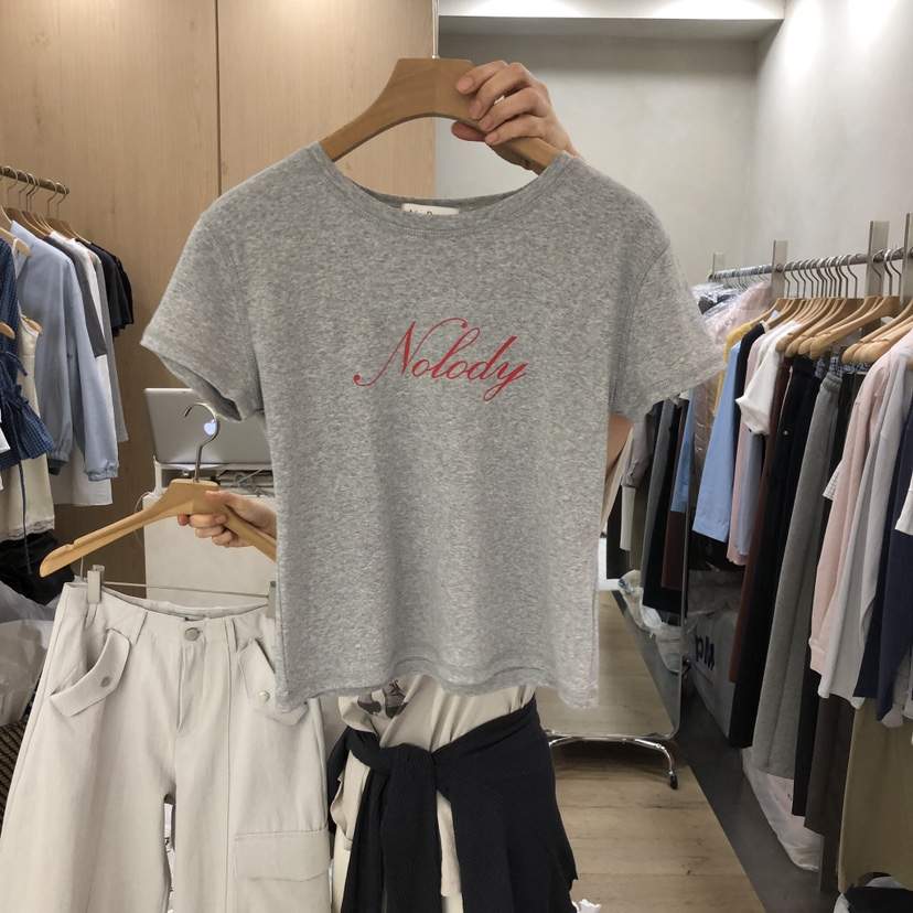 VILLABUTTON韓國代購女裝新品休閑推薦人氣職業時尚熱賣T恤VILLABUTTONT恤