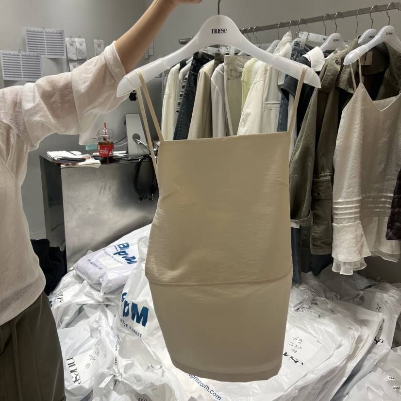 NUESE韓國直郵女士新品時尚26春夏推薦人氣休閑真品連衣裙NUESE連衣裙