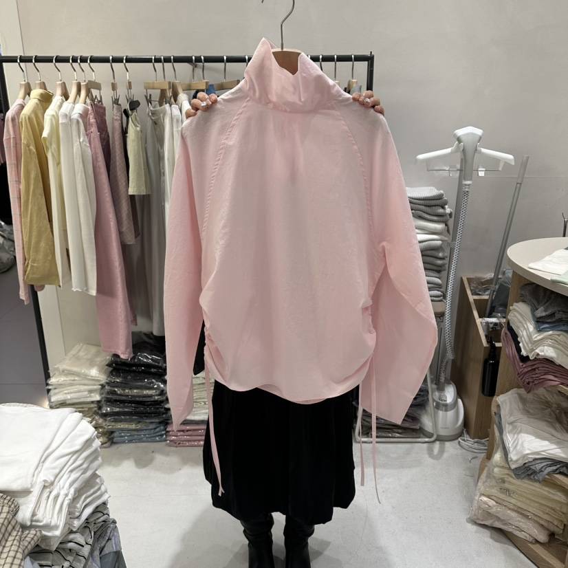 AURA東大門實拍女裝新款職業襯衫蕾絲衫不含飾品高領腰帶Au ra襯衫/蕾絲衫