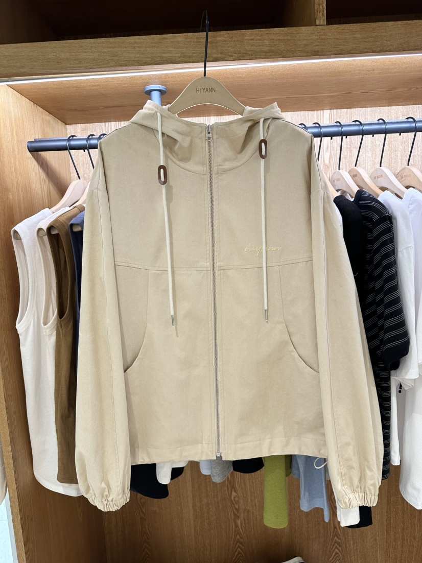 HI YANN韓國直郵實拍女士新品時尚休閑人氣職業夾克連帽HI YANN夾克