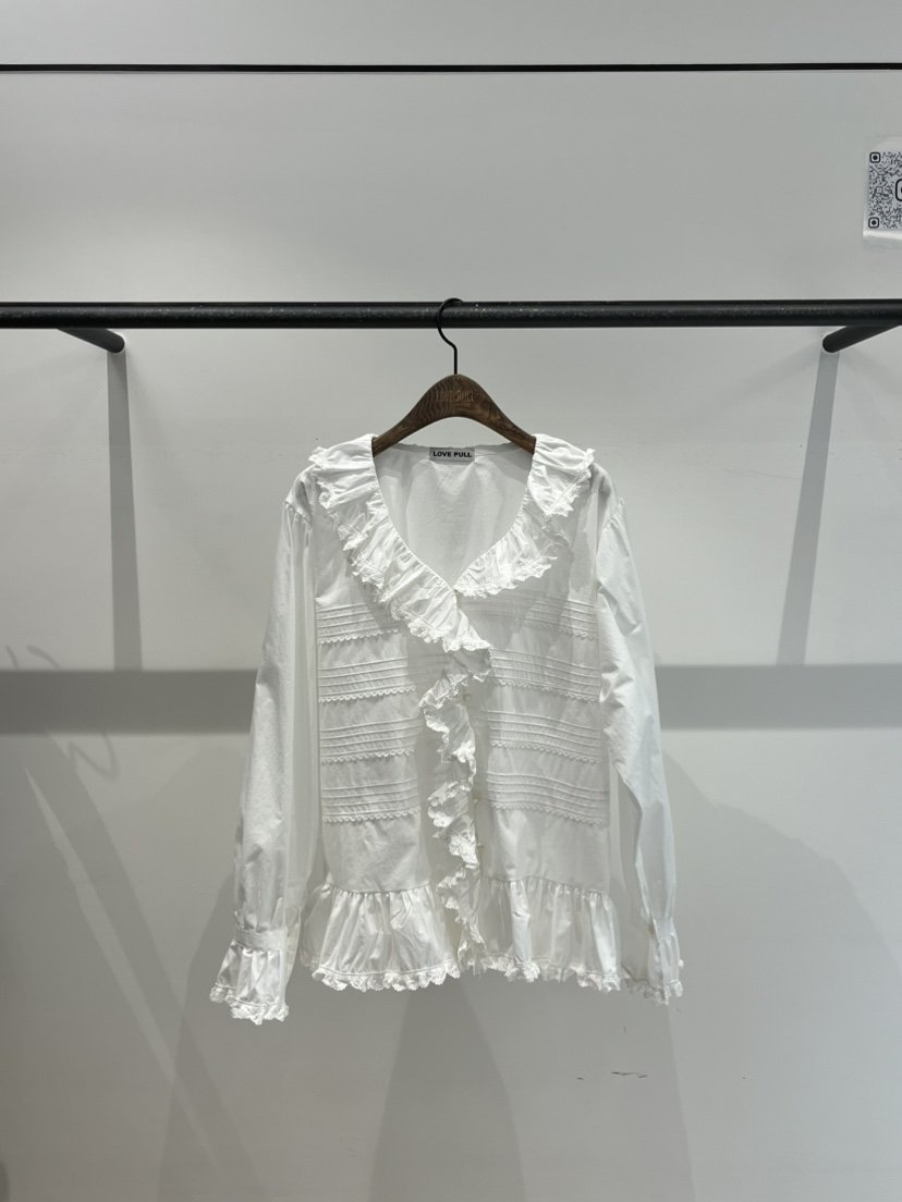 LOVE PULL東大門直郵女裝新品時尚推薦26春夏襯衫蕾絲衫褶裥LOVE PULL襯衫/蕾絲衫