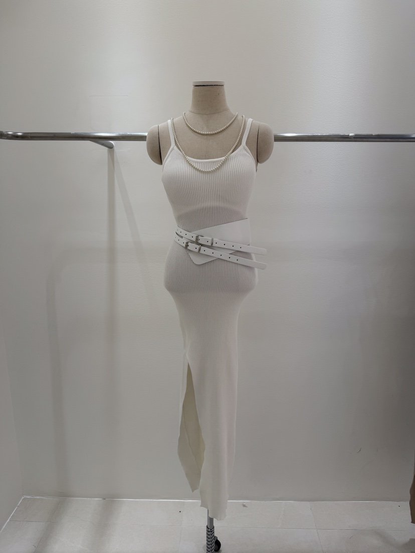 KC MARKET東大門實拍女裝新款熱賣人氣26春夏連衣裙含腰帶KC MARKET連衣裙