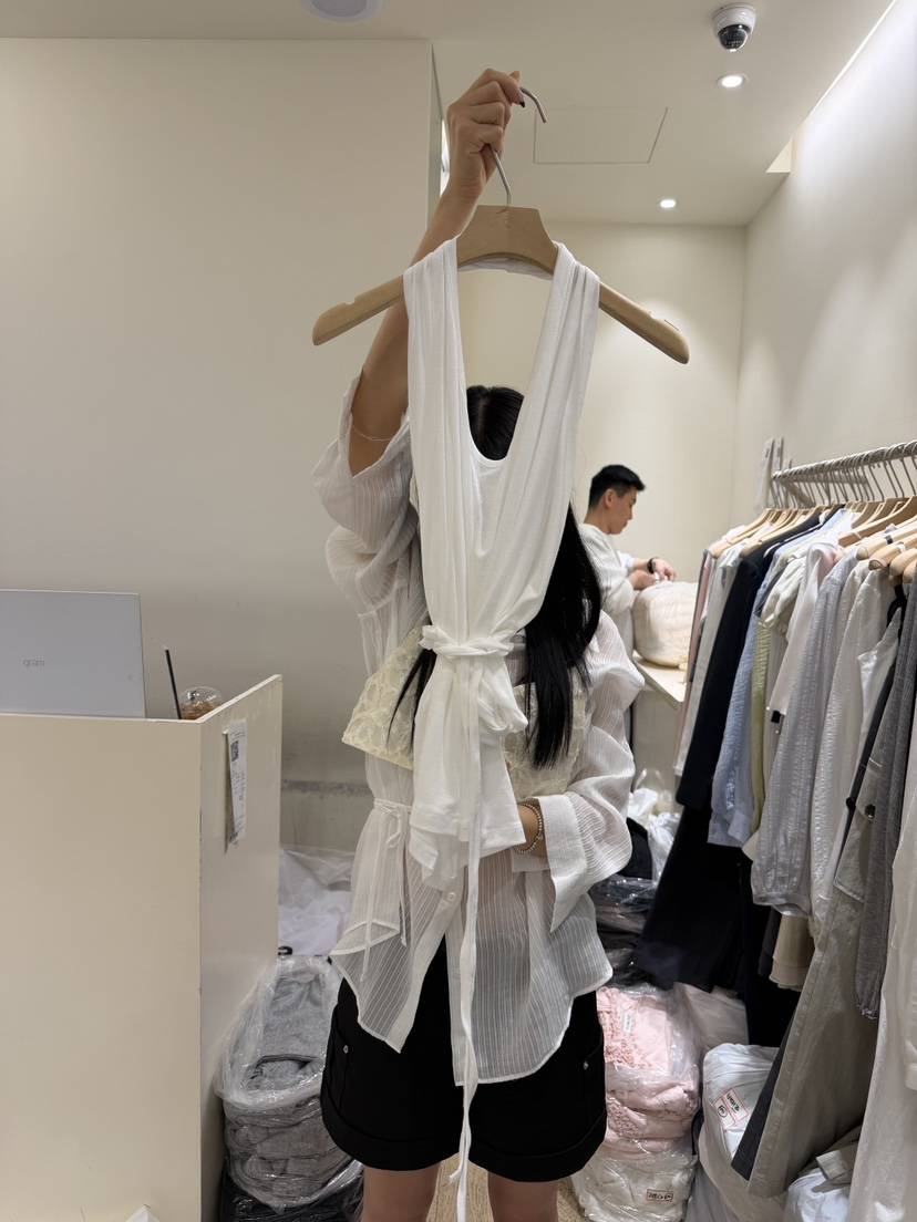 FLOWER-L韓國直郵實拍女裝新款熱賣26春夏推薦時尚吊帶背心FLOWER-L吊帶/背心