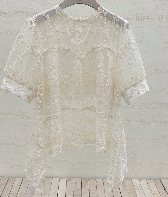 YARD韓國東大門直郵女裝新款時尚襯衫蕾絲衫不對稱羊毛刺繡YARD襯衫/蕾絲衫