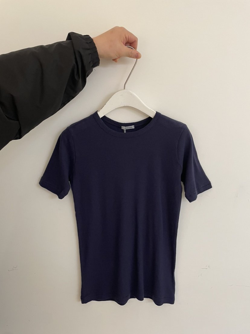 JEONG GAM STUDIOS韓國代購女裝新品推薦時尚職業熱賣T恤JEONG GAM STUDIOST恤