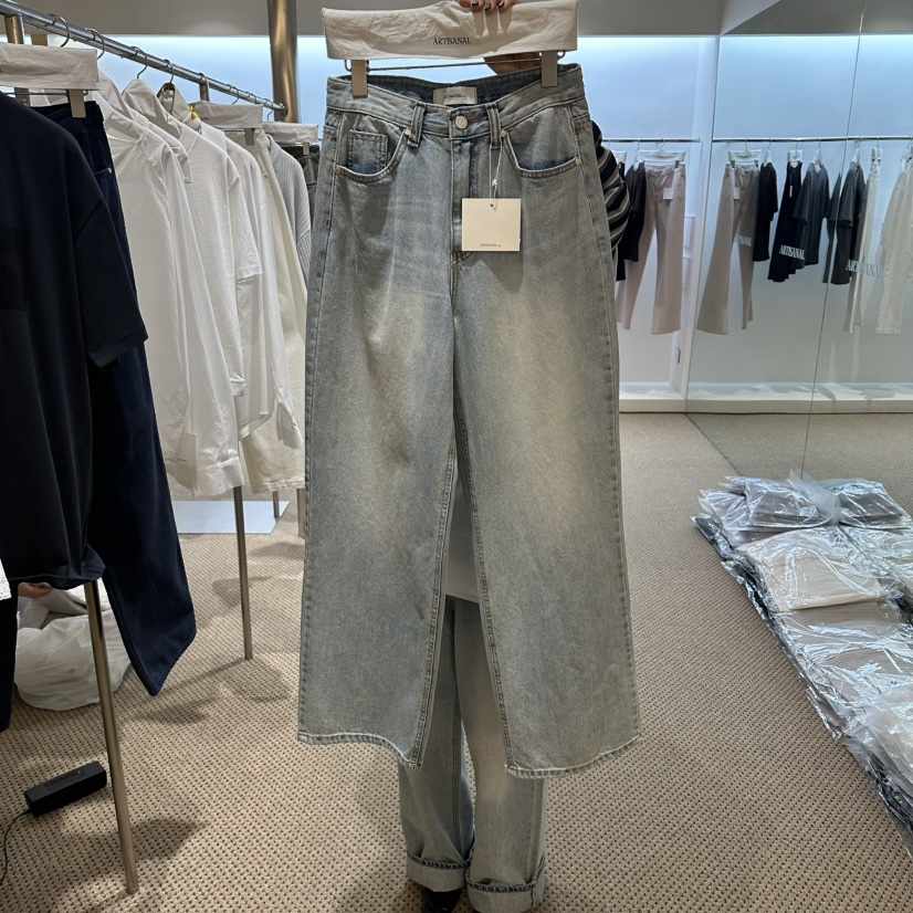 ARTISANAL韓國直郵實拍女裝新款推薦人氣26春夏熱賣牛仔褲ARTISANAL牛仔褲