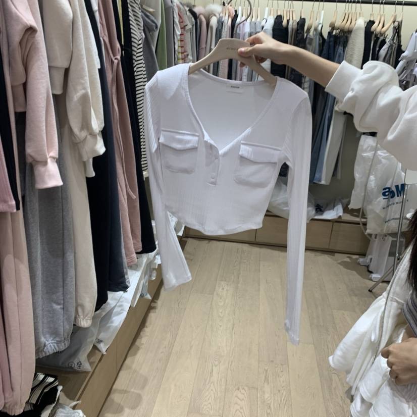 MEMOIRE韓國東大門代購女裝新款推薦26春夏長袖T恤口袋紐扣MEMOIRE長袖T恤