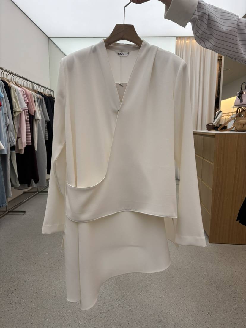 JUJU韓國東大門直郵女士新款人氣休閑時尚熱賣襯衫蕾絲衫JUJU襯衫/蕾絲衫