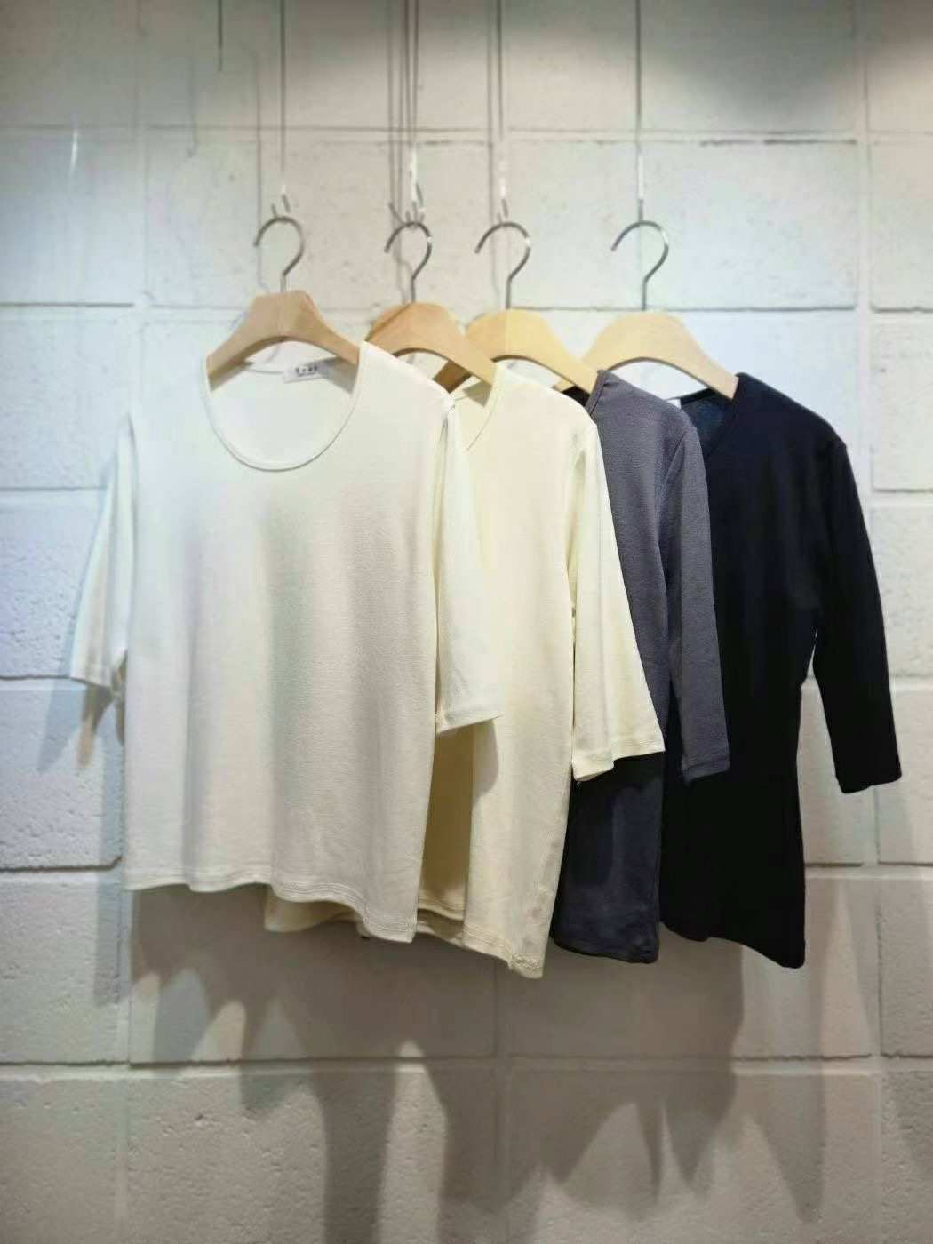 VENI東大門直郵女裝新品真品熱賣推薦時尚人氣T恤莫代爾棉VENIT恤