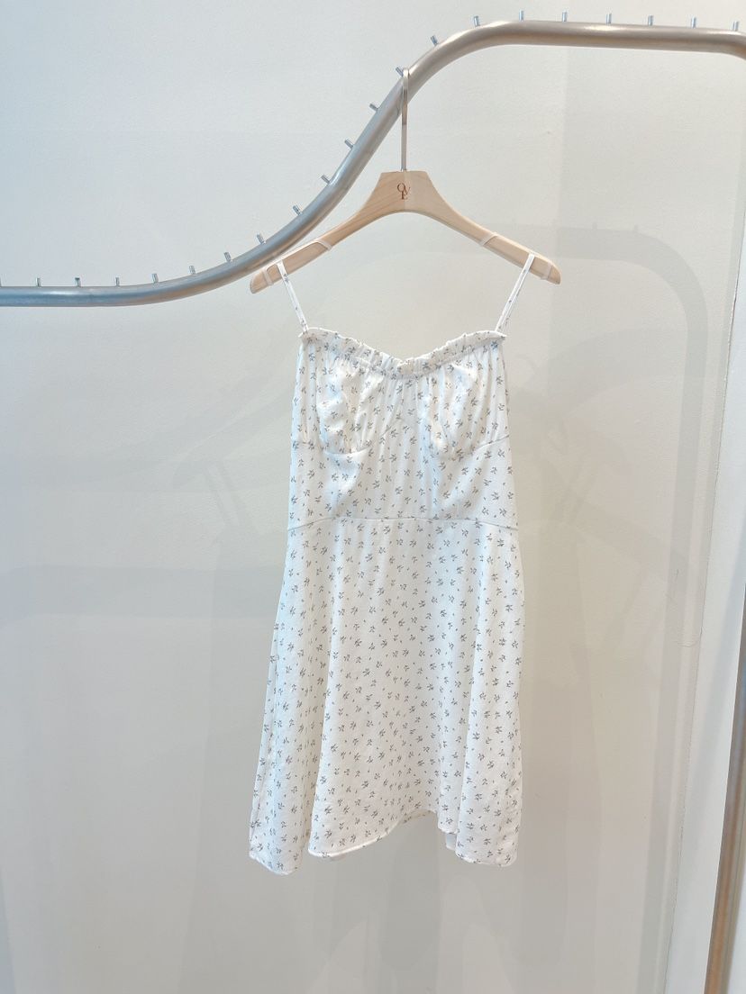 OVE韓國代購女裝新款人氣職業熱賣26春夏時尚休閑推薦連衣裙OVE連衣裙