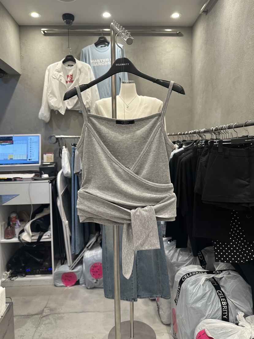 CELEBRITY-A韓國直郵女裝新品時尚熱賣推薦休閑吊帶背心CELEBRITY-A吊帶/背心