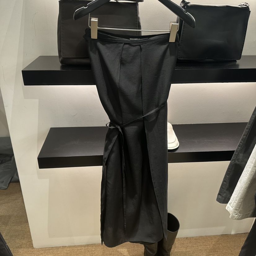 FEBRUARY 11韓國東大門代購女士新品推薦職業熱賣休閑長裙FEBRUARY 11長裙